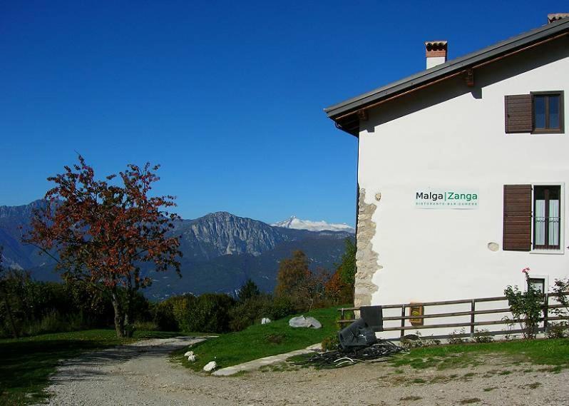 Trentino In Malga: Malga Zanga Guest House Arco Exterior foto
